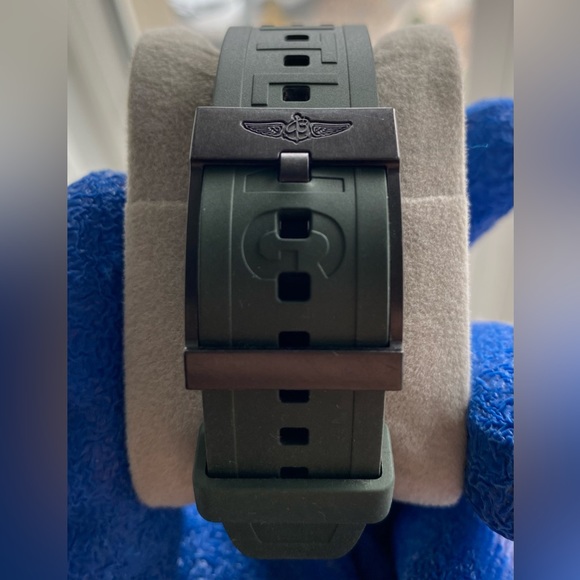 SOLD: Breitling - Endurance Pro Chronograph - OS - Picture 10 of 12